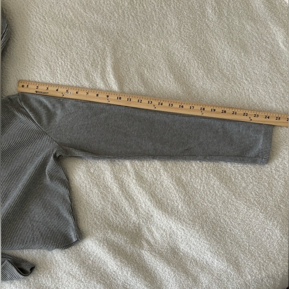 Shein Color Gray Cropped Zip Up Hooded Women’s Jacket Size Medium - Picture 5 of 13